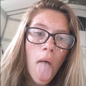 Meet your Posher, Jade